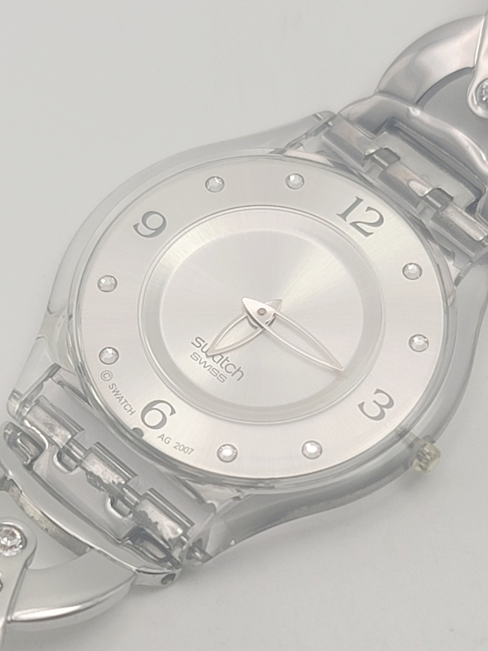 Swatch Skin Entangled Shine SFK310G Silver Rhinestone Bracelet Swiss Quartz